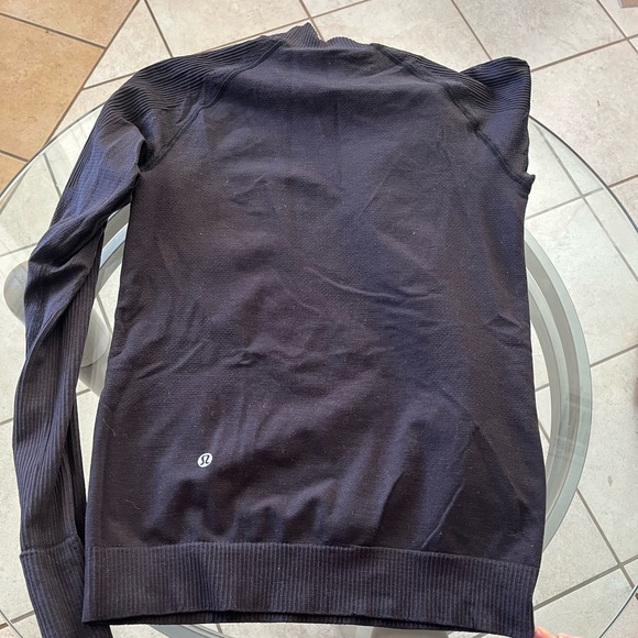 Lululemon bundle (2 items) - Picture 2 of 4